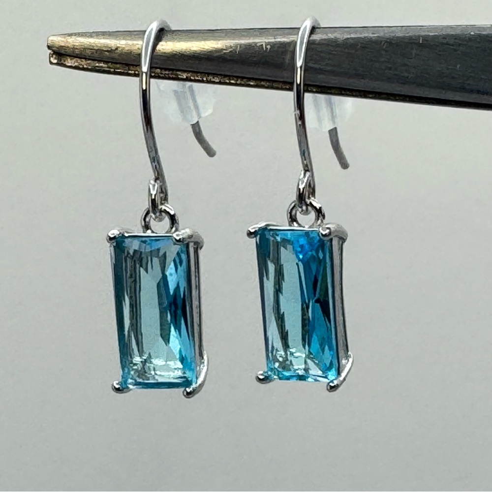 Elegant Sterling Silver Blue CZ Drop Earrings | Baguette Cut | New